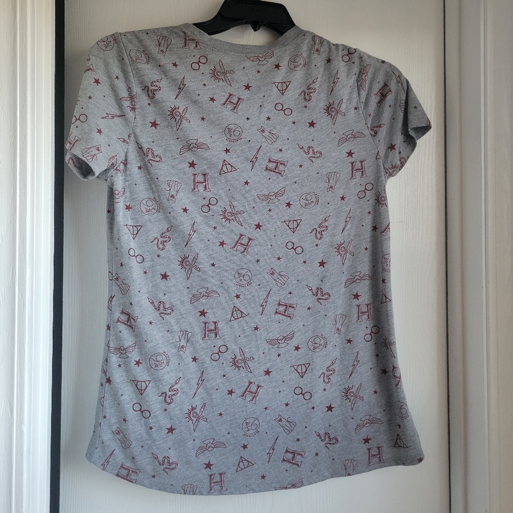 🟣Harry Potter Graphic Tee Shirt - Picture 3 of 3